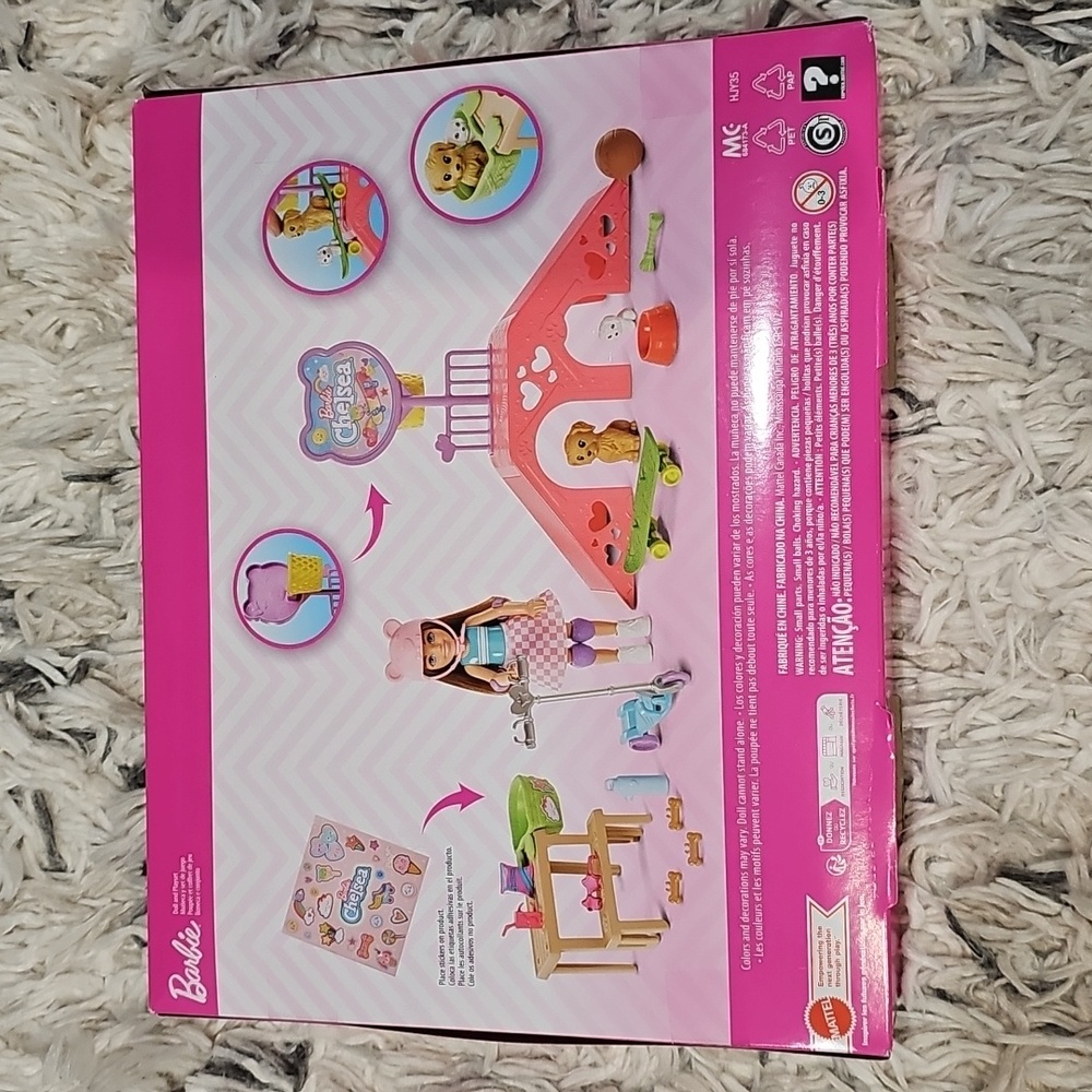 Barbie Bundle Of Dolls And Necklace Activity Set - Picture 5 of 5